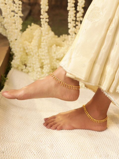 Rubans Set of 2 22K Gold-Plated Traditional Anklets with Gold Beads