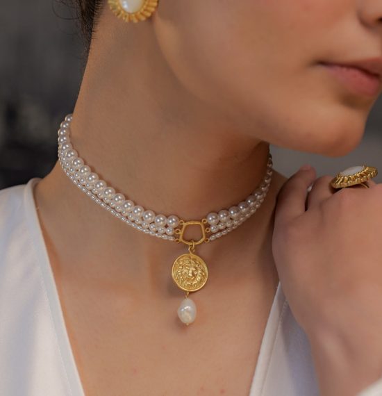 Roaring to Go Pearl Necklace