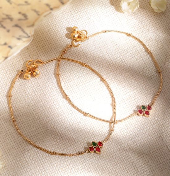 Rubans Set of 2 22K Gold-Plated Red & Green Kundan Studded Anklets with Gold Beads