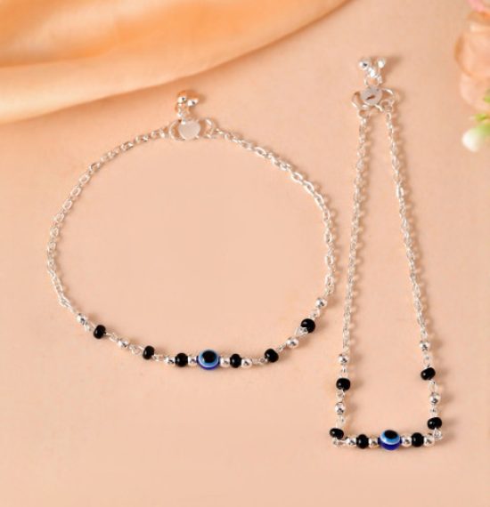 Sangria Silver-Plated Stainless Steel Evil Eye Anklet