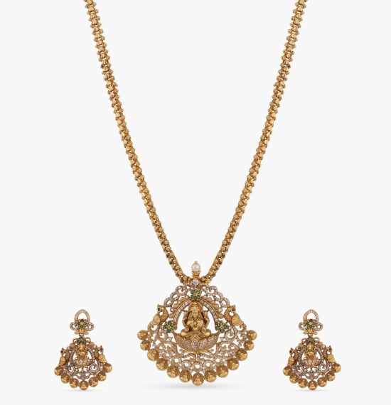 Saumya Antique Temple Pendant Set
