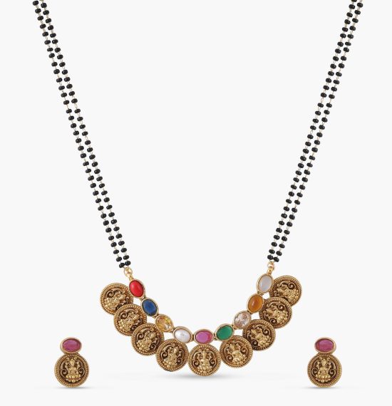 Shrinika Navaratna Black Beads Necklace Set