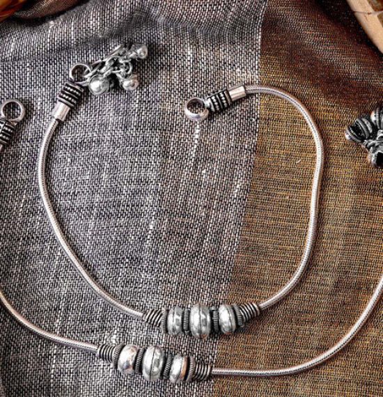 TEEJH Set Of 2 Oxidised Silver-Toned Beaded Anklets